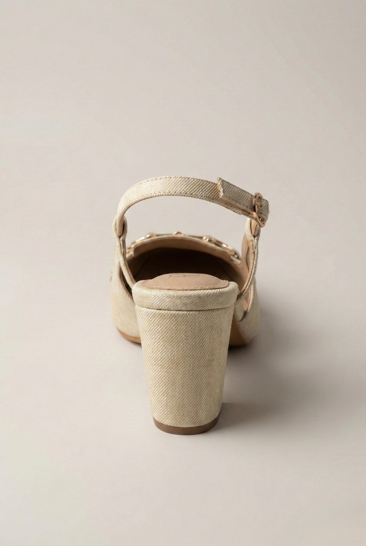 Sandstone Slingback