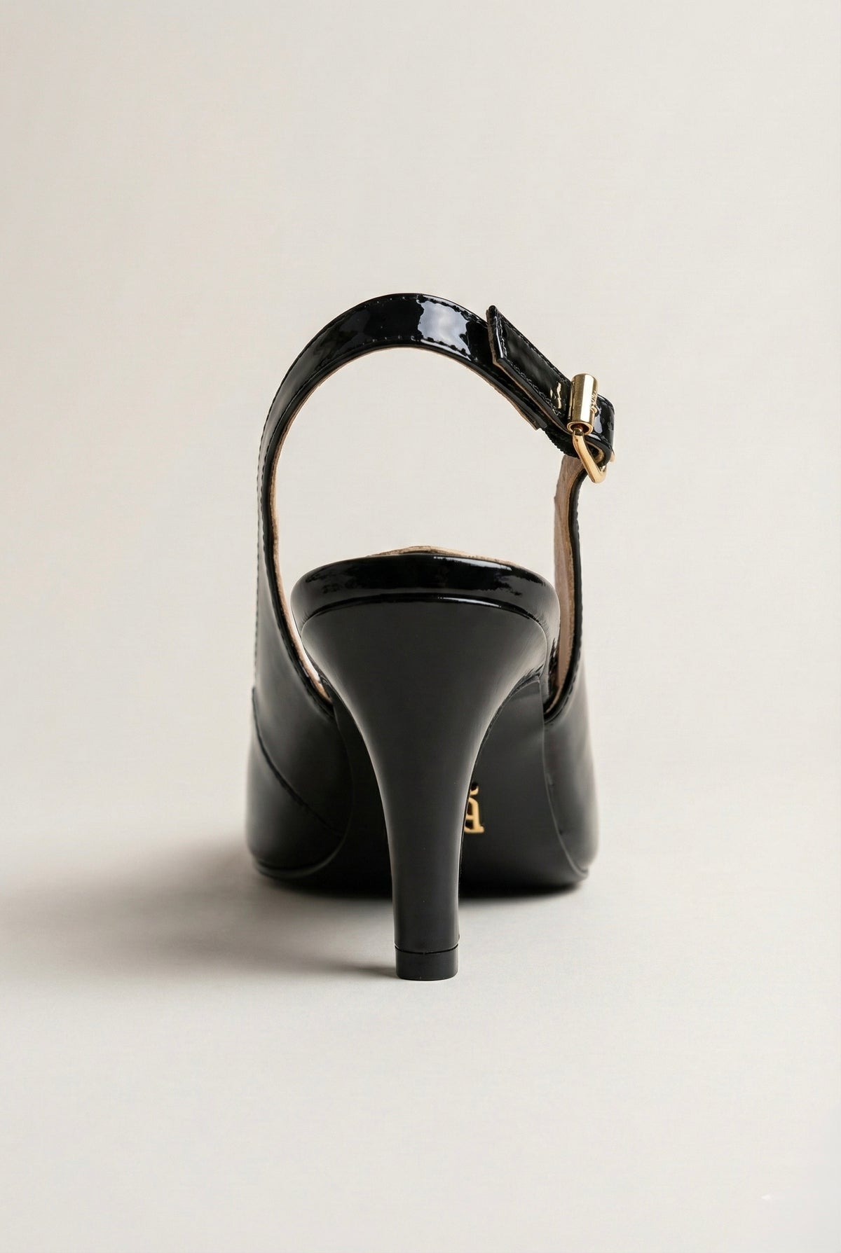Love 80s Slingback