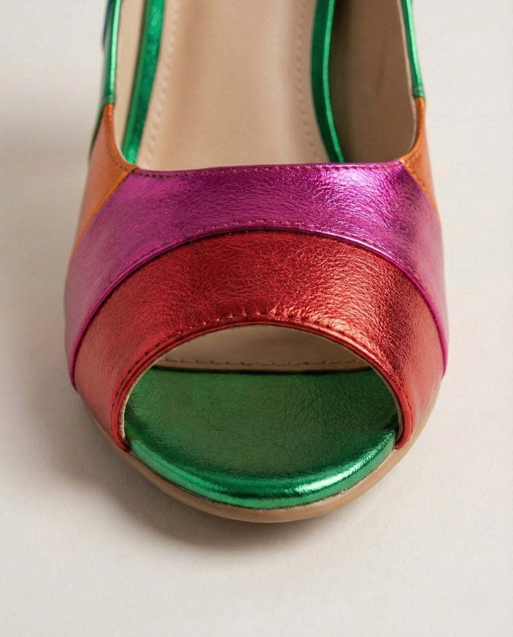 Prism Queen Closed Pump