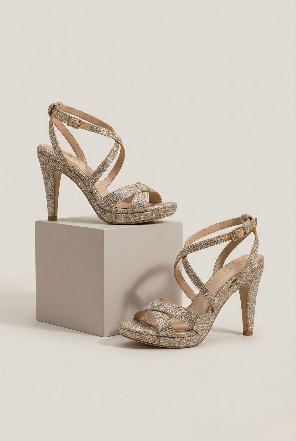 Luxe Criss-Cross Platform