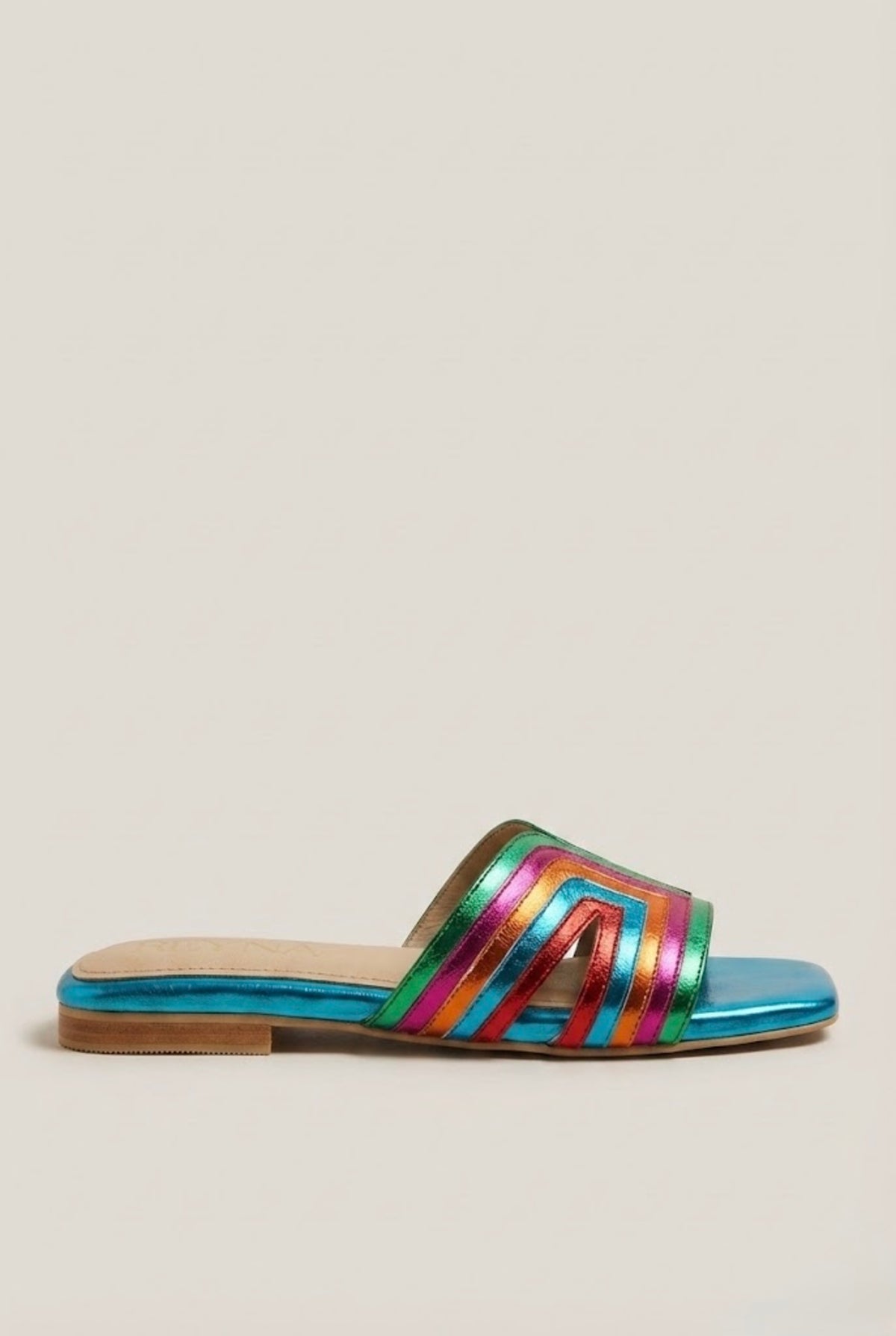 Prism Queen Slide