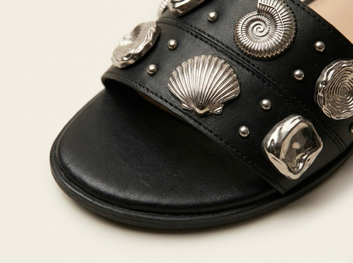 Noir Crystal Slide