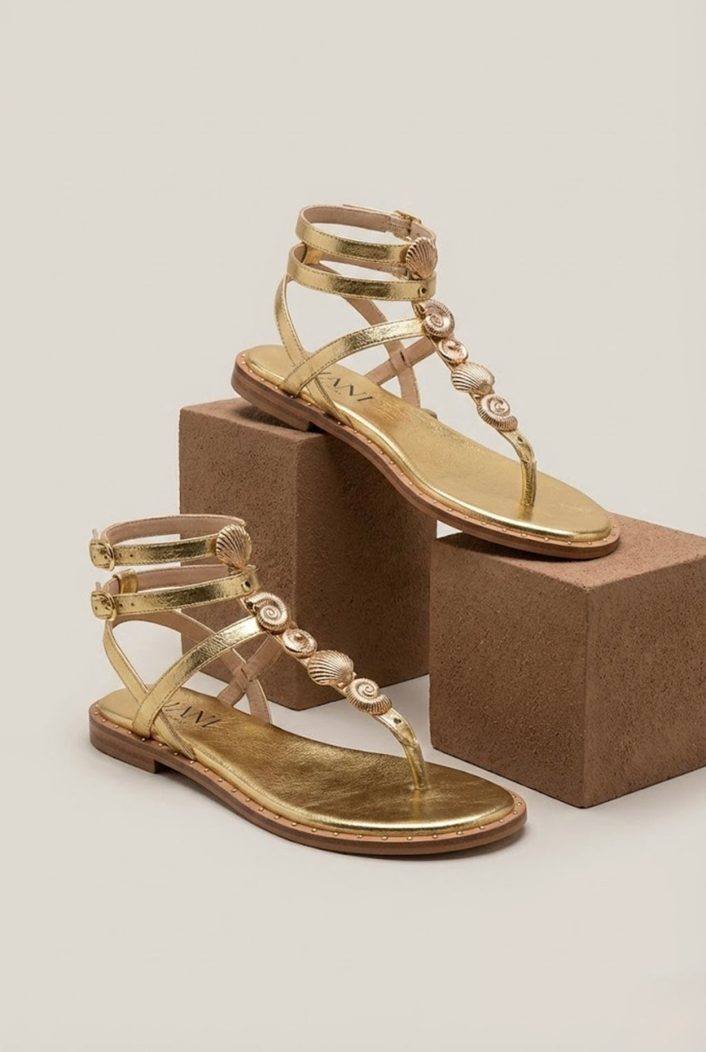 Capri Toe Post Sandal