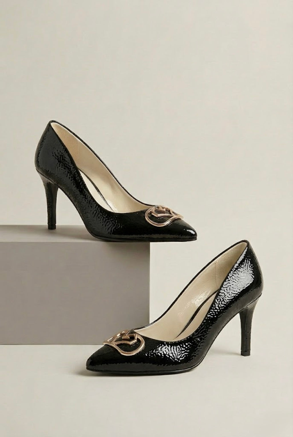 Signature Slingback
