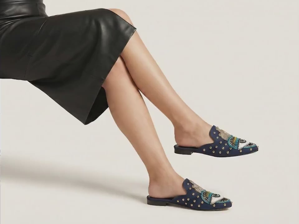 Retro Boheme Embroidered Mule